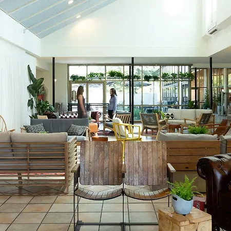 Shefayim Kibbutz Hotel-2